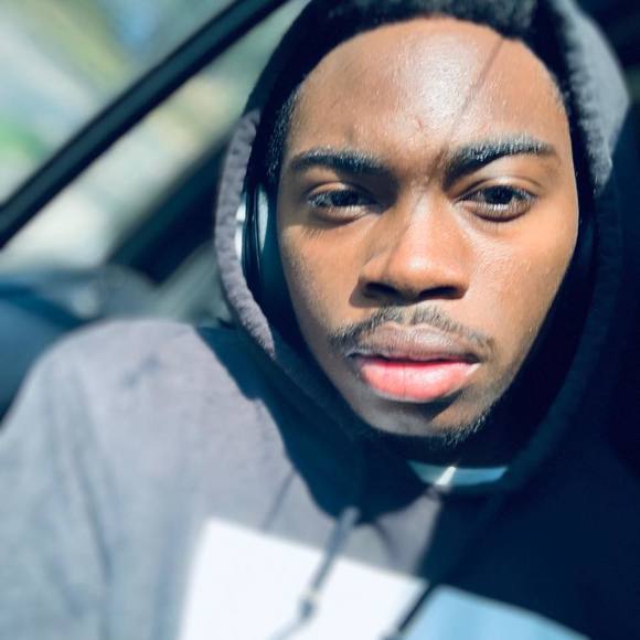 Meet your Posher, Dontrell - Picture 1 of 1